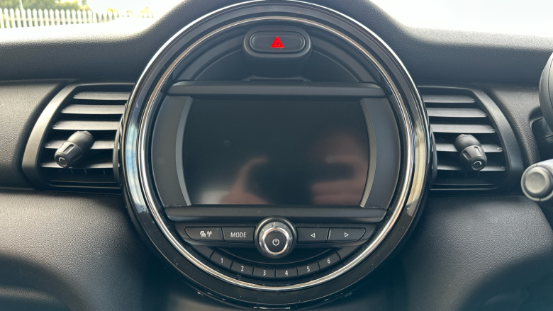 MINI Hatchback 1.5 One Classic II 5dr Petrol Hatchback